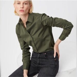 NWOT The Shirt Rochelle Behrens The Icon Button Down Green Classic Blouse